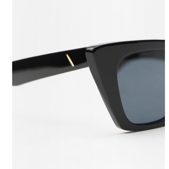 ACETATE CAT EYE SUNGLASSES  NEW WITH TAG!